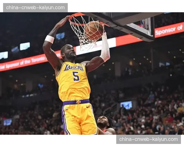 魔术主场迎战湖人，班凯罗与詹姆斯对决成焦点