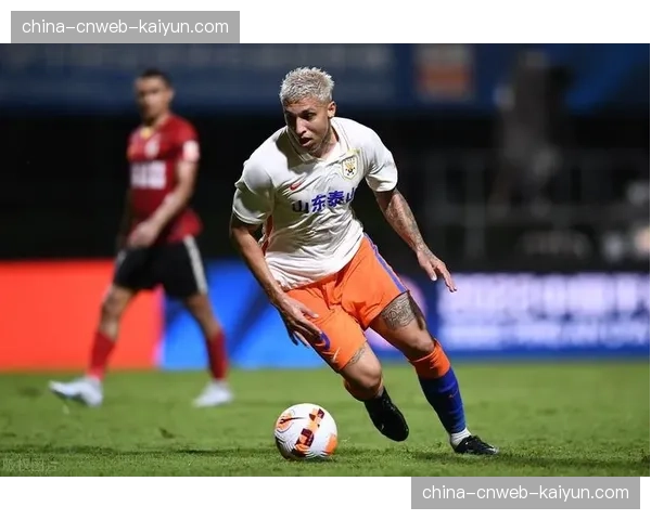 泰山队球员克雷桑接受BBC Sport采访：谈在中超的适应与目标