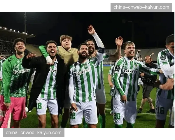 在贝蒂斯对阵塞维利亚的比赛中，转播方首次尝试无解说纯净音效流